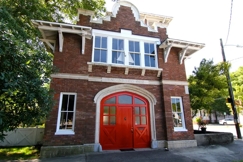 Beautiful Historic Firehouse Suite - Image 1