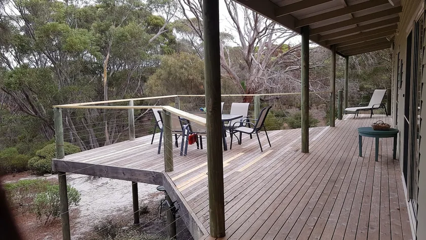 Kangaroo Island ”Treetop Views” at Browns Beach - Image 1