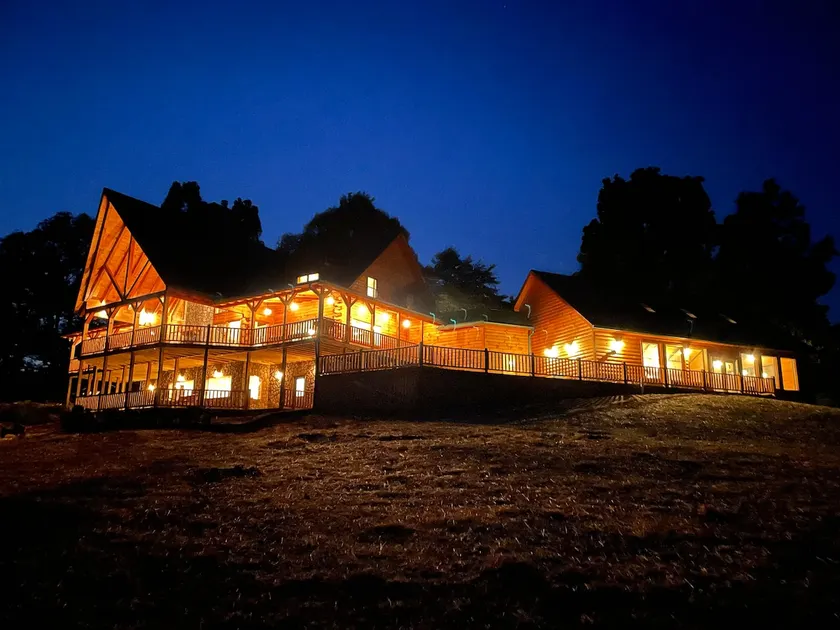 Hocking Hills Laikyns Lodge with Indoor pool- Great View! - Image 1