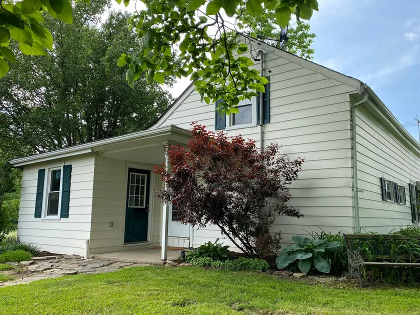 The Old Farmhouse. - Image 1
