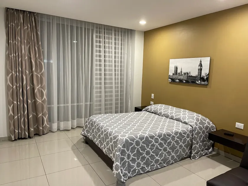 Furnished apartment near Plaza Americas - Image 1