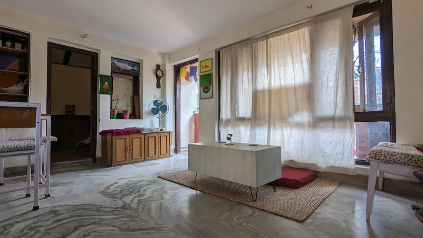 Sunny studio in Newari home in Pigeon Homestay - Image 1