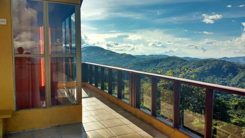 Mountain house, with 3 pools, up to 33 guests. - Image 1