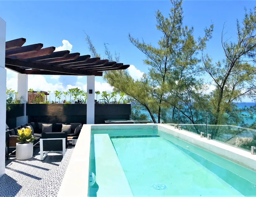 The Fancy One 〰️ Private Rooftop Pool 〰️ 3BR 3BA - Image 1