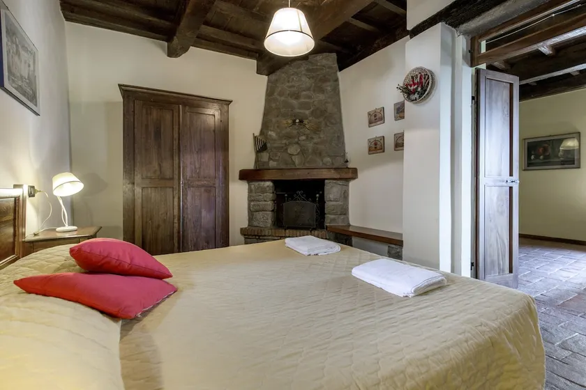 TUSCANY. HOUSE GERANI - Image 1