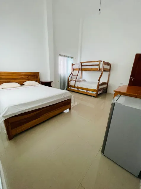 Room #9 Family first floor - Image 1