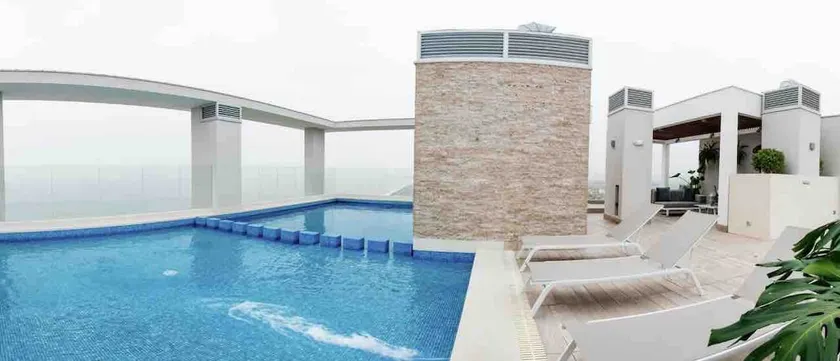 Ocean Dream-Modern Apartment 15 min from the Airport - Image 1