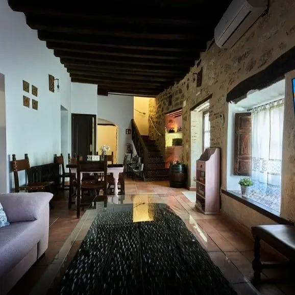4-star Rural House - Image 1