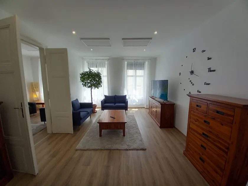 Korvin Plus Apartman - Image 1