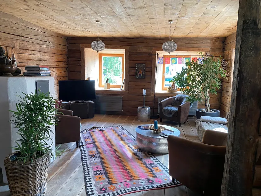 New: Apartment with ambiance artists' quarter in Susch - Image 1