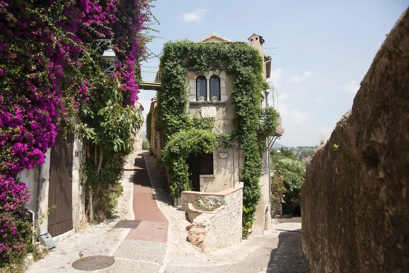 Poet's historic apartment; home of Jacques Prevert - Image 1