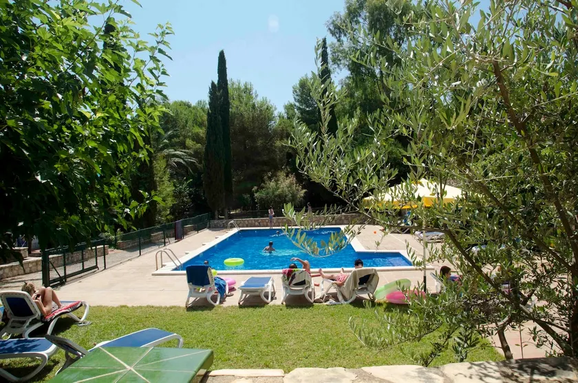 Attractive family apartment, close to the beach and BCN. - Image 1