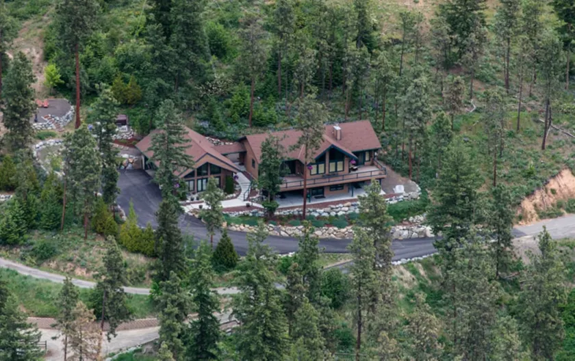 Cashmere Mountain B & B Guest Haus - Image 1