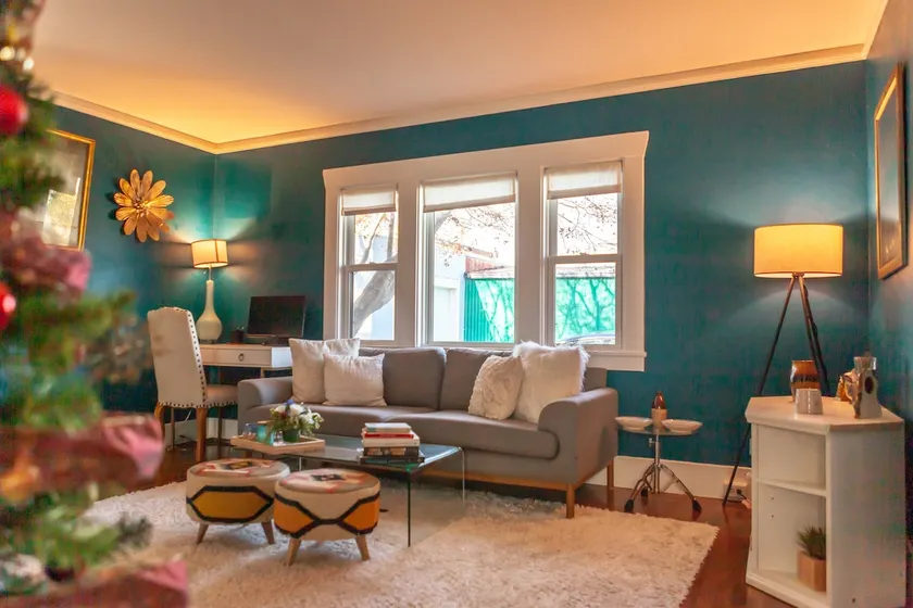 Peaceful 2-BR Bungalow w/Parking and Patio Deck - Image 1