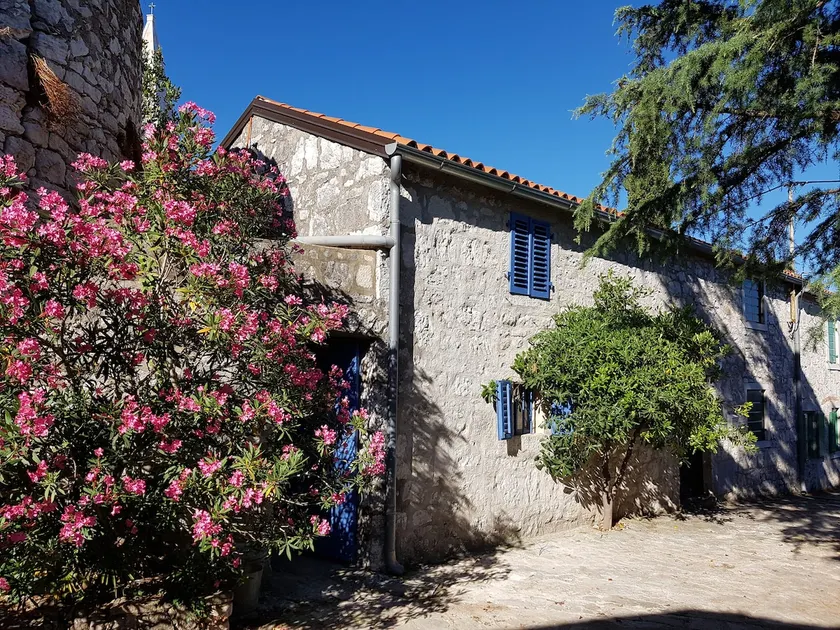 Exclusive House 20 m From Wonderful Viewpoint - Image 1