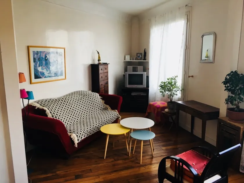 Enghien-les-Bains apartment - Image 1