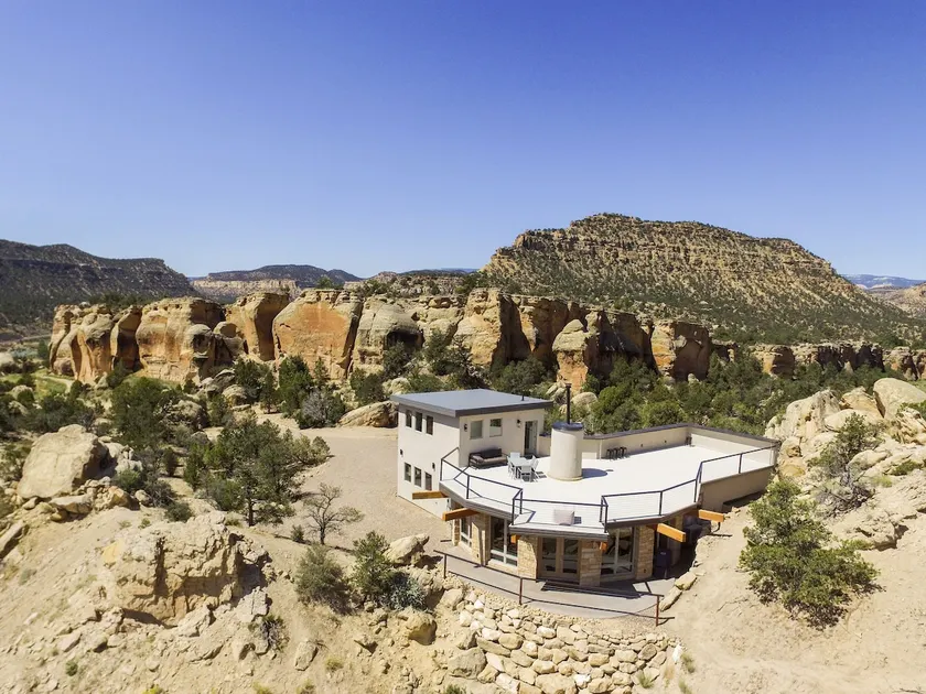 Escalante Cliff House - Image 1