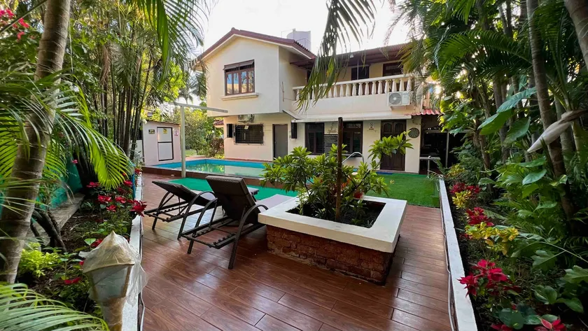 Valecha Villa 4 BHK - Image 1