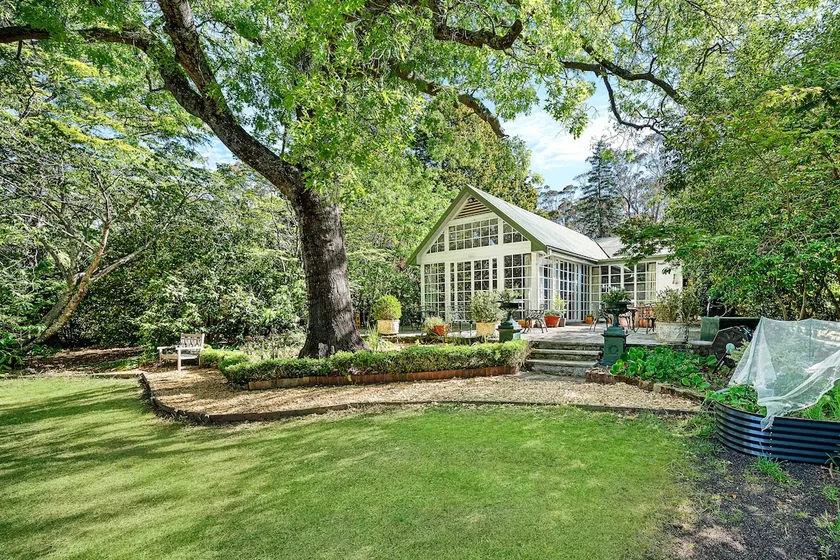 Picturesque mountain estate - Bronte Cottage - Image 1