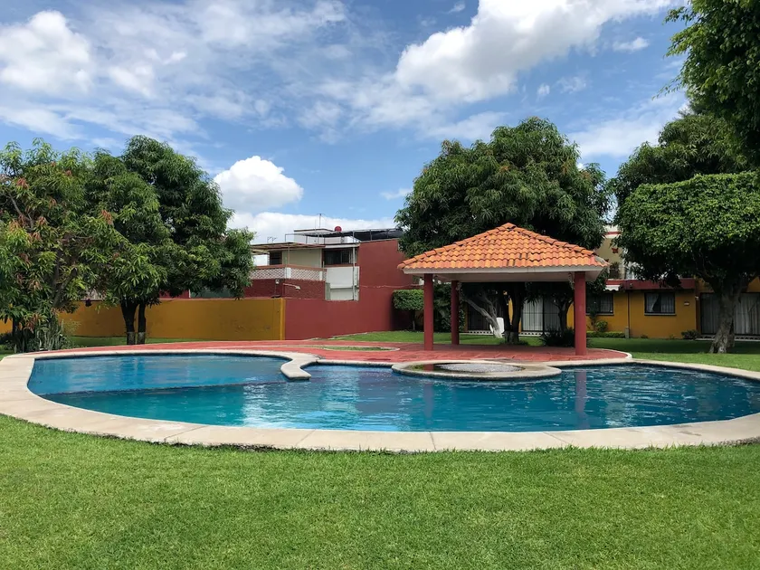 Beautiful House In Cuernavaca - Image 1