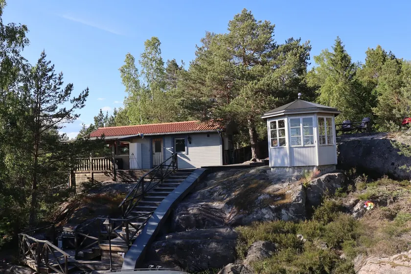 Cabin in Sjöskogen overlooking Bråviken - Image 1