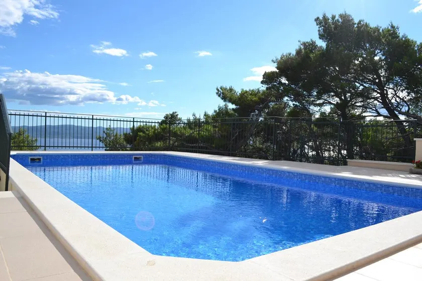 Two Lovely Separate Apartments with Pool - Image 1