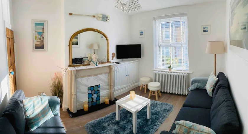 Seascape Cottage, Ventnor - Image 1