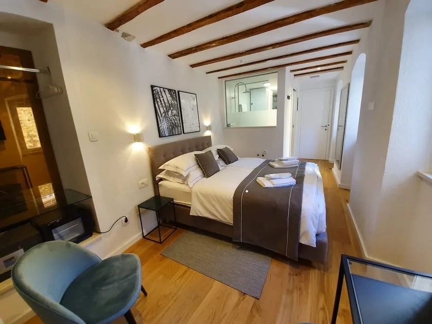 Historic Center - THE SUITES double room - Image 1