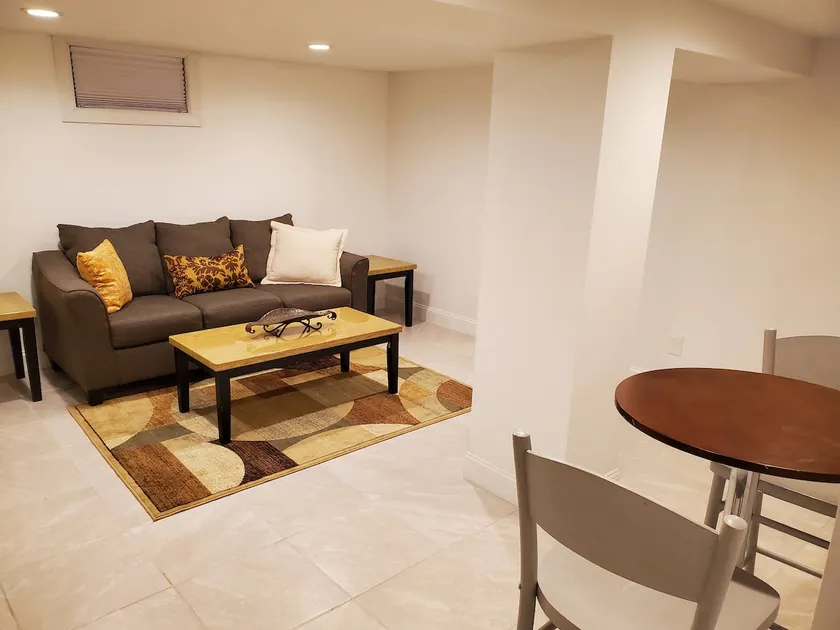 Welcome home! This is why you chose Airbnb - Image 1