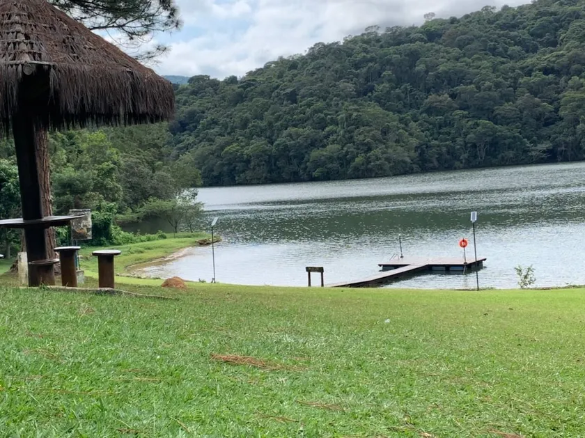 House in a condominium with access to the reservoir - Image 1