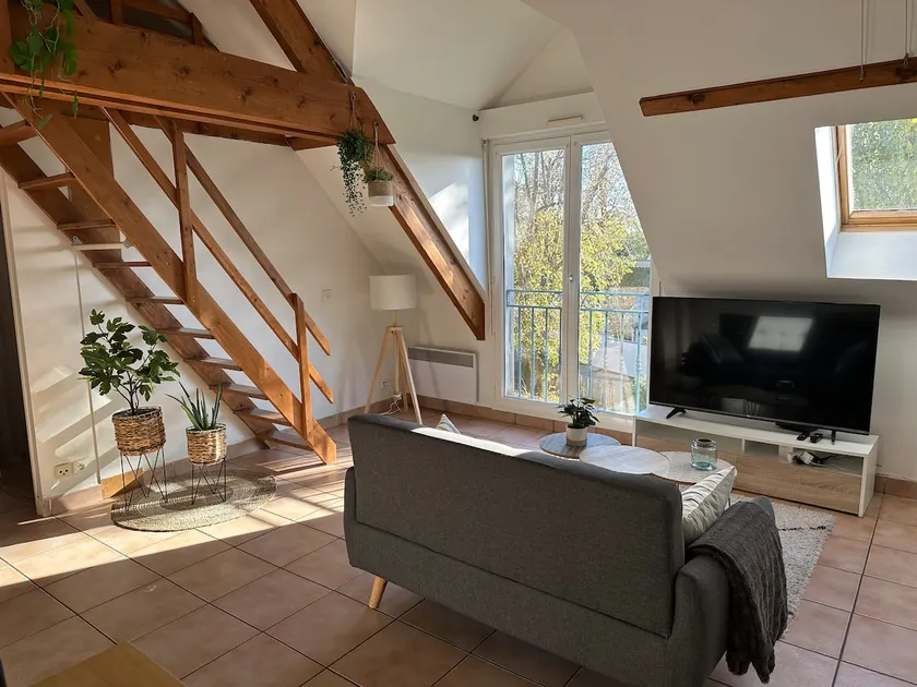 Charming Duplex near Versailles by Vyvea - Image 1
