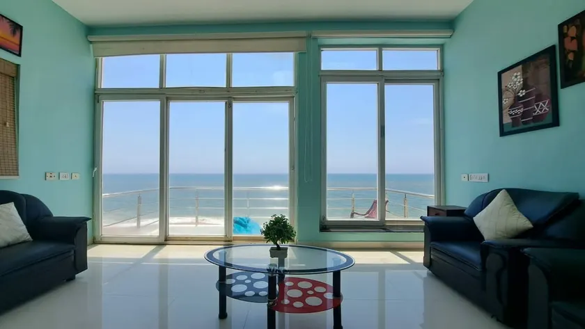 exotic beach view , wifi, carpark, kitchen, TV - Image 1