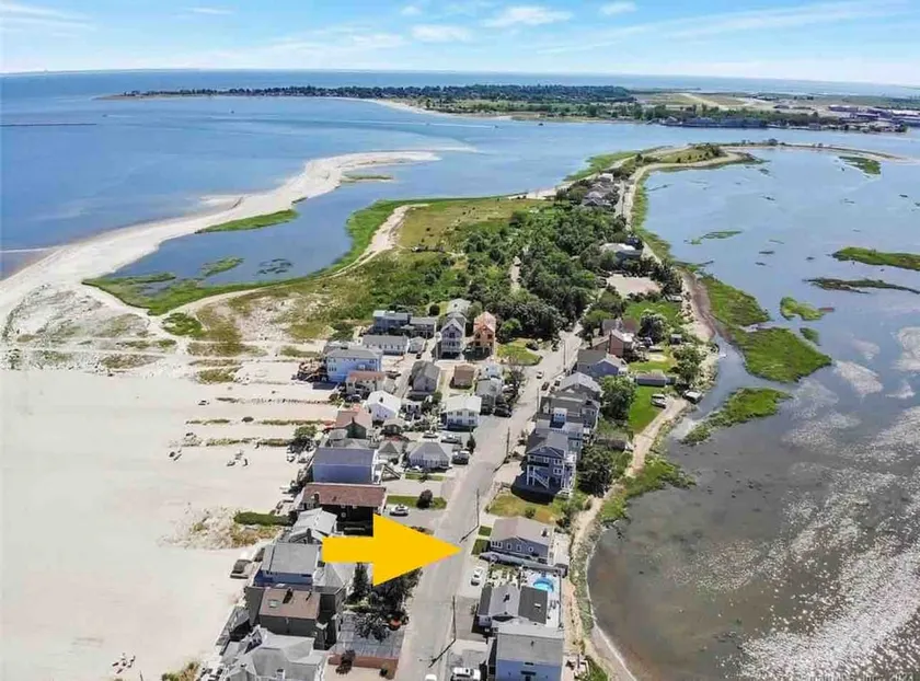 Designer Beach Retreat on Exclusive Cedar Beach - Image 1
