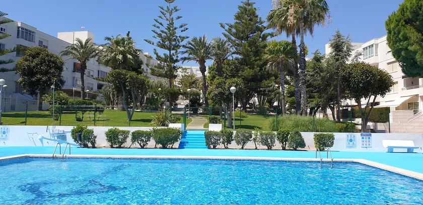Sea view holiday apartment near Alicante - Image 1