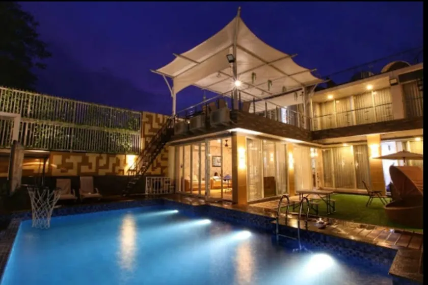 One-8 Premium Villa - Image 1