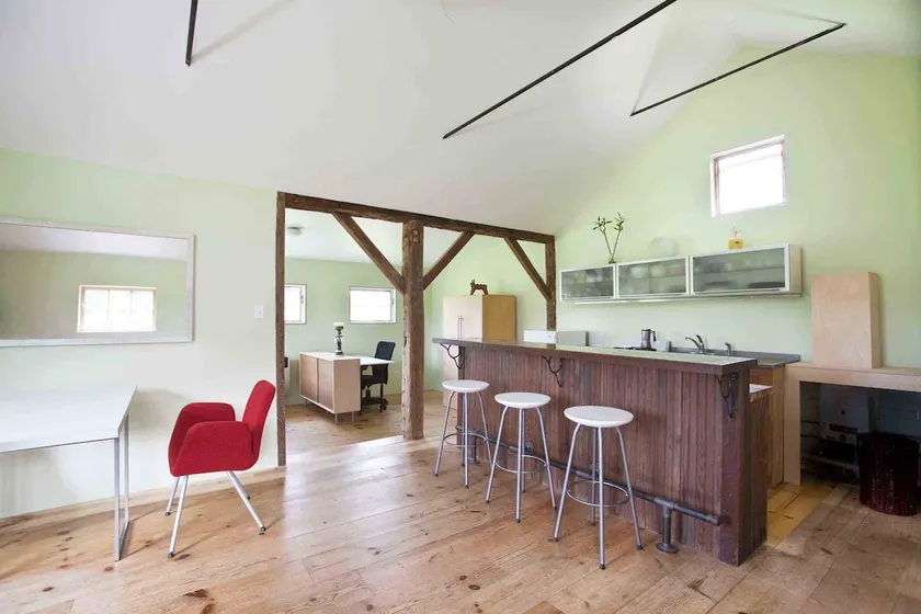 Farmstead Cottage in Hudson Valley - Image 1