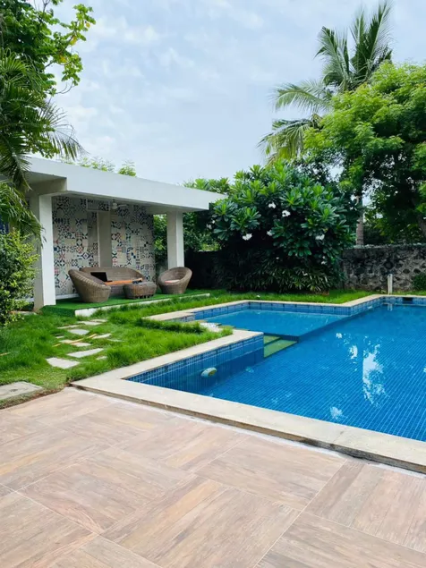 Seaside Lush Green villa with Private Pool - Image 1