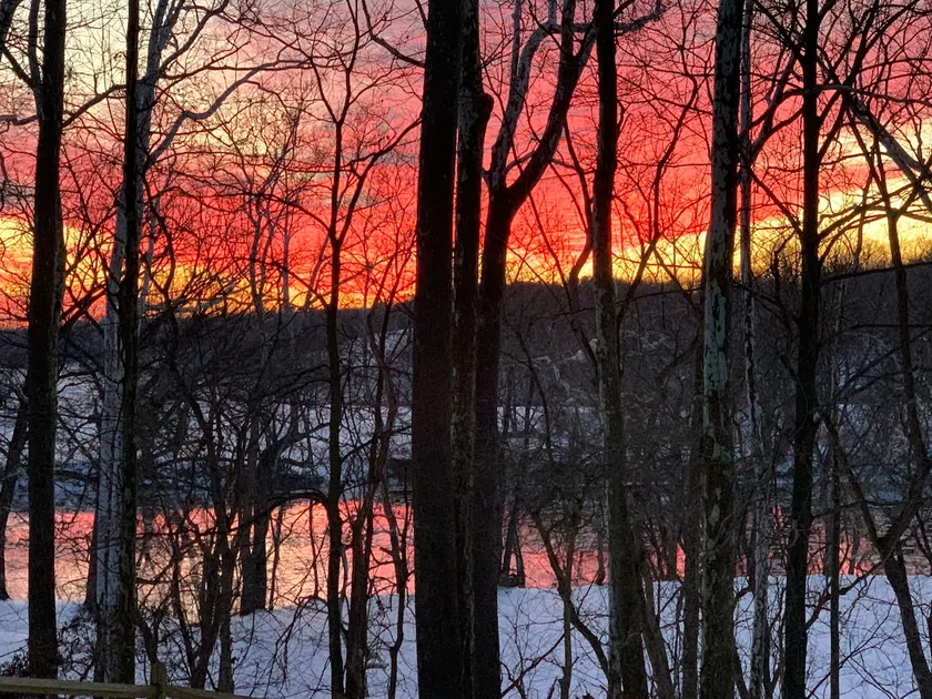 Riverside Retreat on Shenandoah River - Image 1