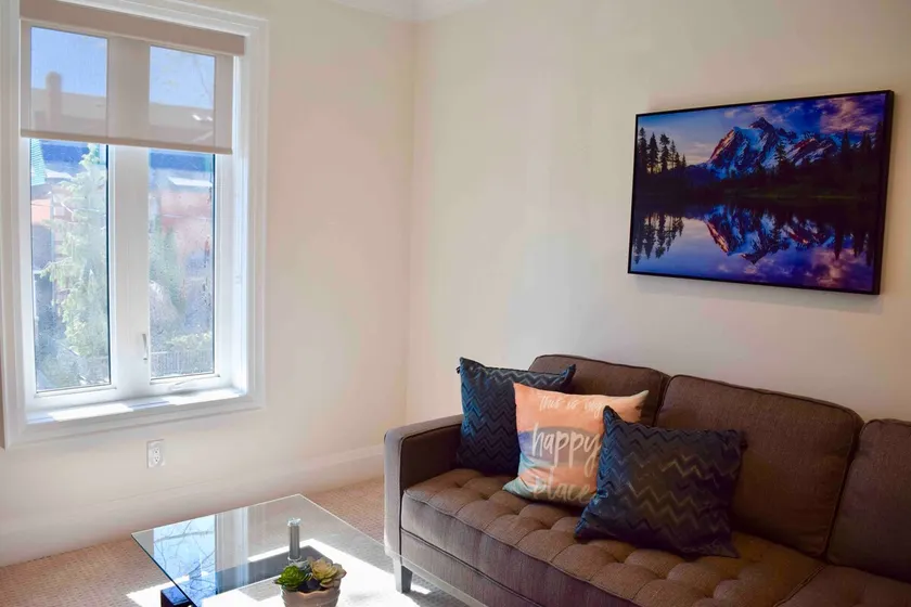 Enjoy all the comforts in a newly renovated house - Image 1