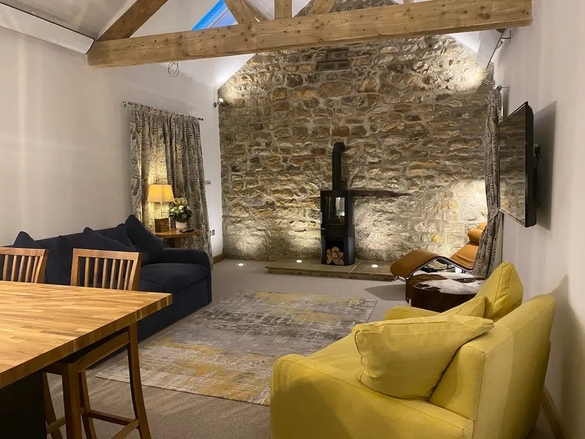 Cottage with beautiful views - Image 1