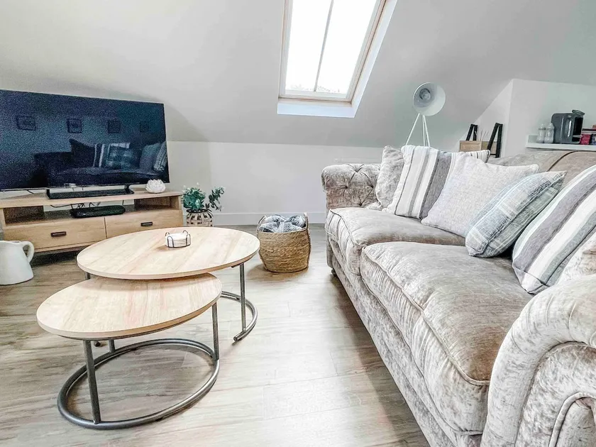 Atlantic Loft - Beautiful Coastal Village Location - Image 1