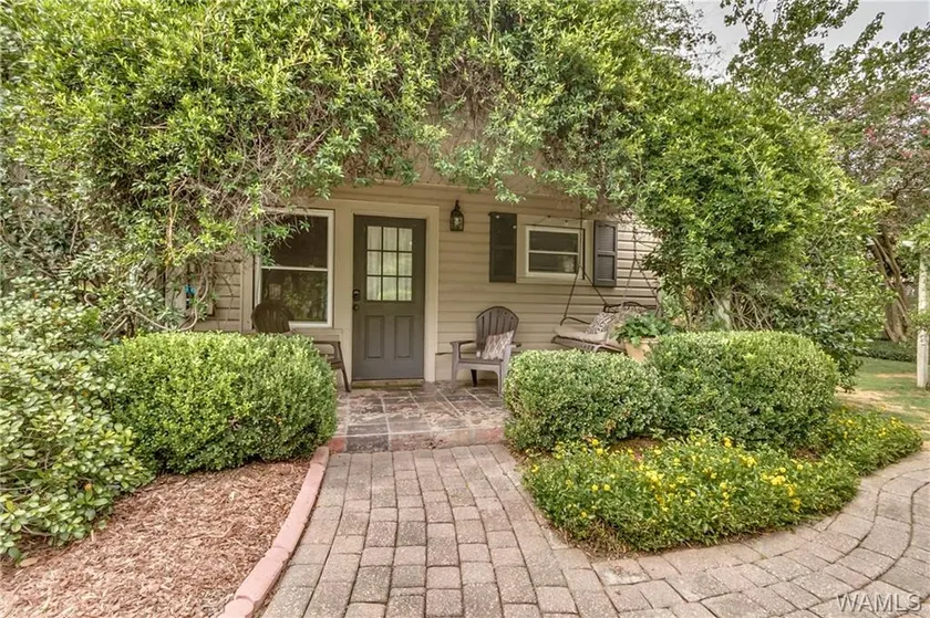 Comfort Cottage - Image 1