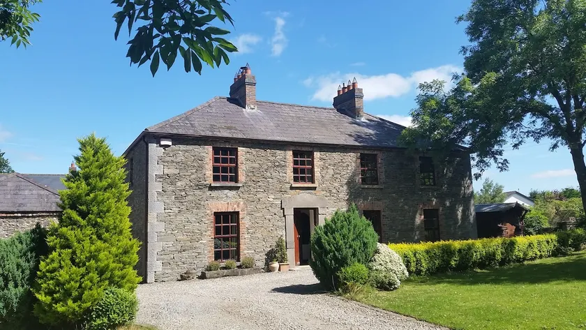 Drummeenagh cottage - Image 1