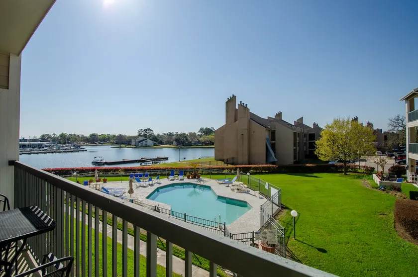 Little Paradise at Lake Conroe - Image 1
