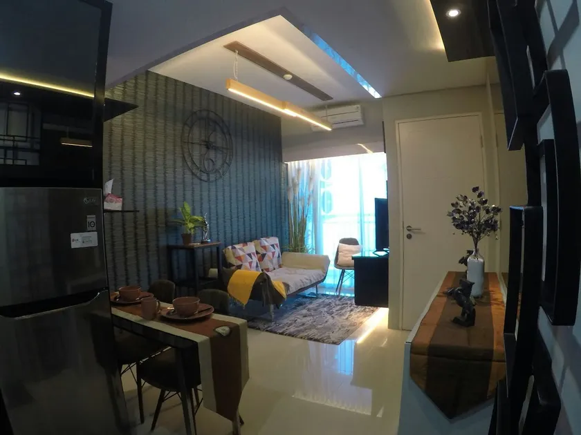 2 bed apartment on top Pakuwon Mall Surabaya City - Image 1