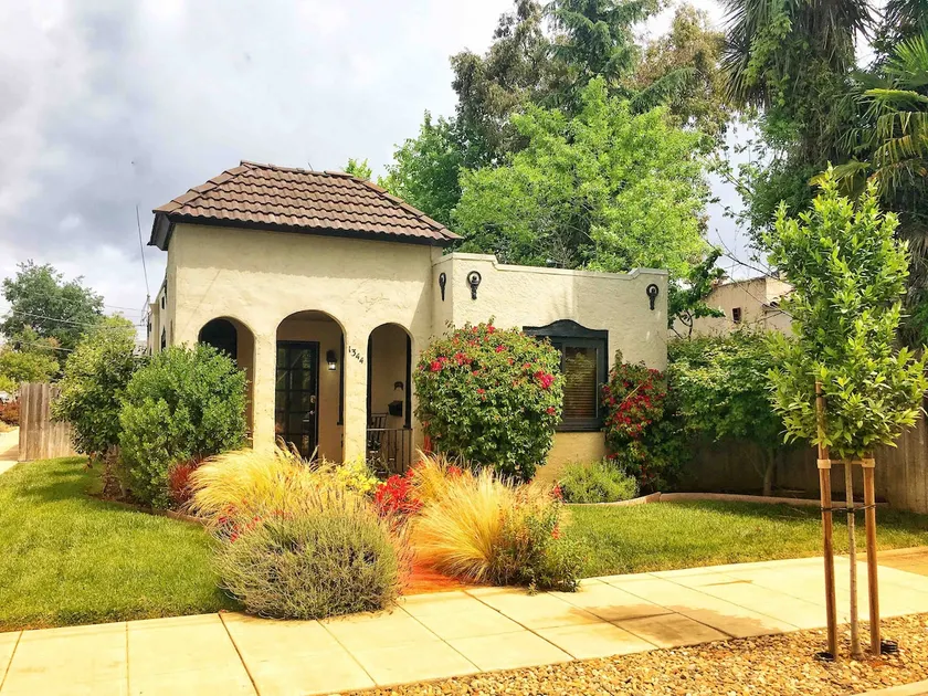 La Casita ~ A Napa Valley Bungalow with Hot Tub! - Image 1