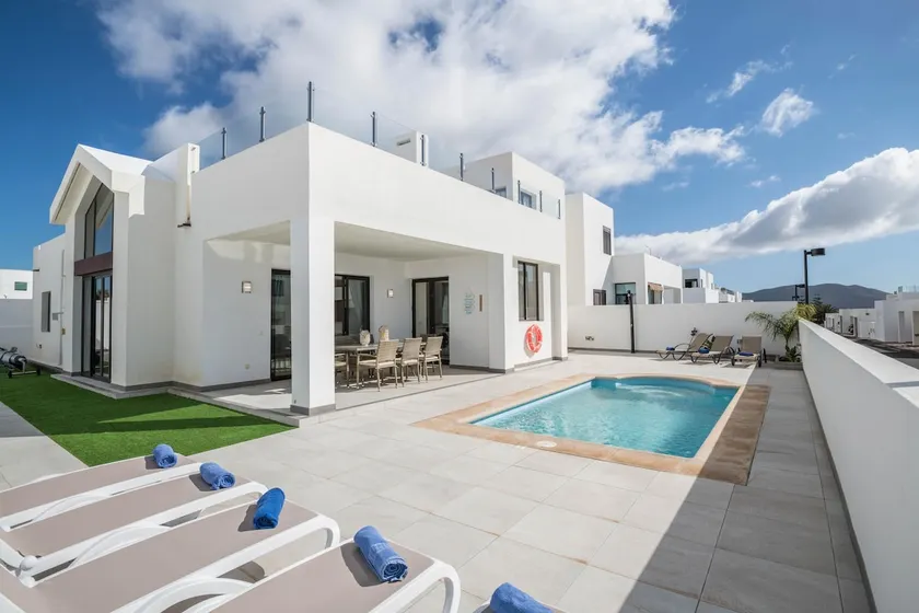 Wunderschönes Ferienhaus „Casa Dubh Linn“ mit Pool - Image 1