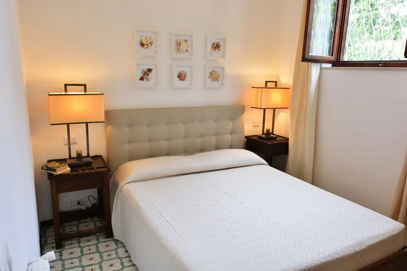 Luna Caprese Guest House - Image 1