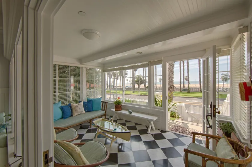 The Cottage Santa Monica - Image 1