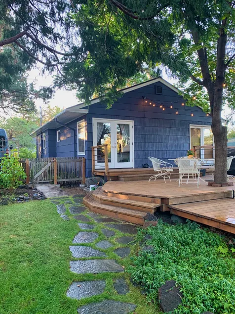 The Blackberry Cottage - Image 1
